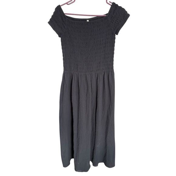 Arket Dress Smocked Midi Black Sz 8 Of The Shoulder Gypsy Witchy Romanticgoth - Picture 1 of 10